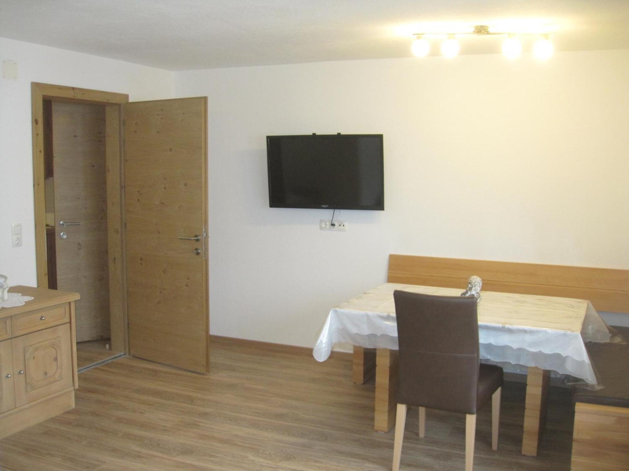 Haus Schennach Apartment Mayrhofen Room photo